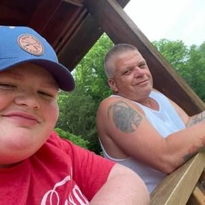 Meet your Posher, Cliff